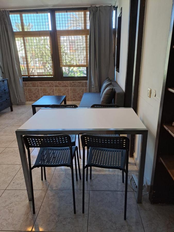 Primavera Appartement Tot 7 Personen Ideaal Voor Backpackers Arona  Ngoại thất bức ảnh