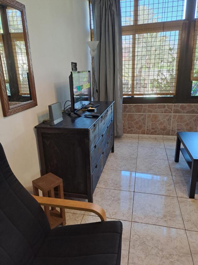 Primavera Appartement Tot 7 Personen Ideaal Voor Backpackers Arona  Ngoại thất bức ảnh